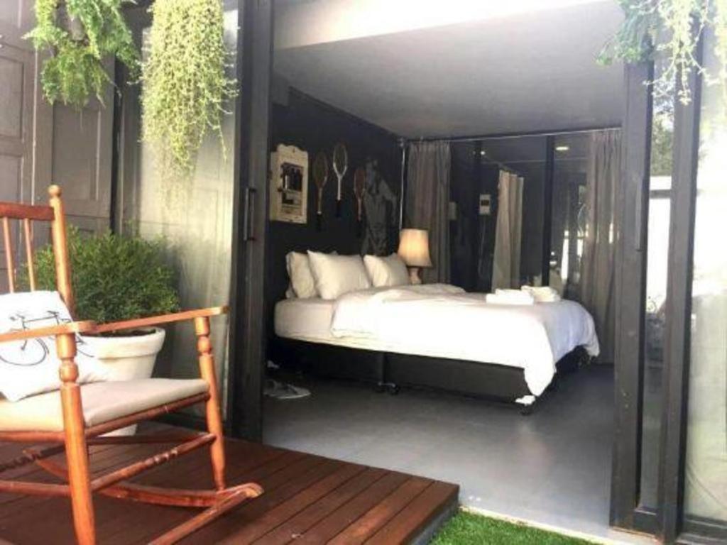 Pyur Otel Чиангмай Екстериор снимка
