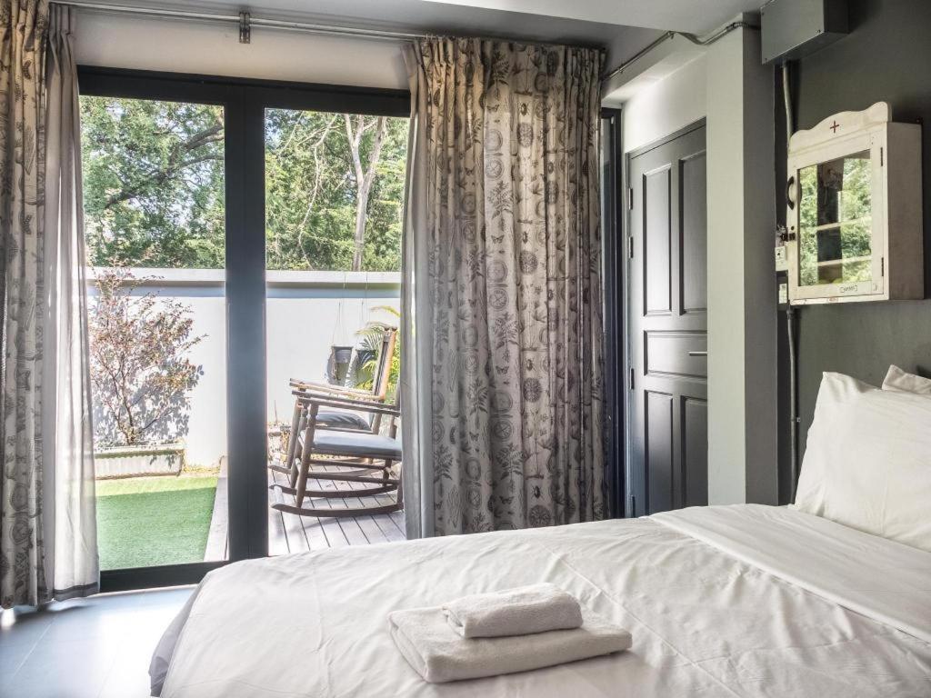 Pyur Otel Чиангмай Екстериор снимка